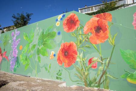 Un parcours de fresques monumentales accompagne le prolongement du tramway T1 à Noisy-le-Sec et Romainville
