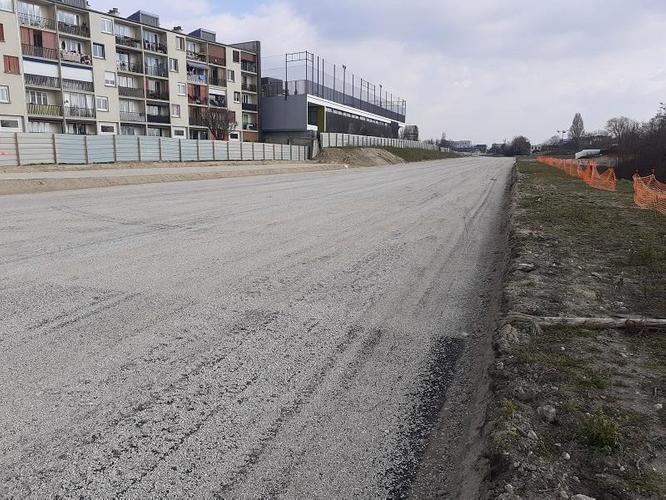 Compactage des sols après démolition de la bretelle de sortie de l'A186 © Département de la Seine-Saint-Denis