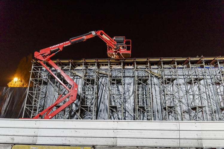 Pose du tablier du pont de franchissement de l'A3 © Département de la Seine-Saint-Denis