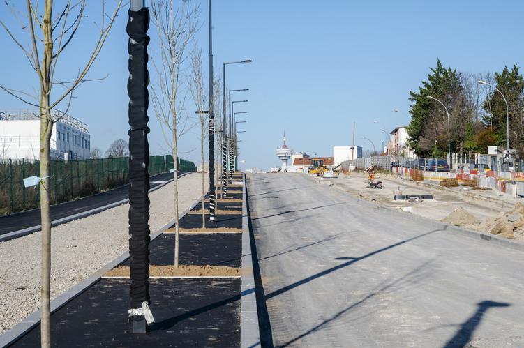 Travaux de construction de la plateforme sur l'avenue paysagère © Département de la Seine-Saint-Denis