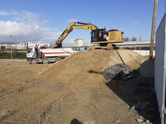 Travaux préparatoires à la construction du pont de franchissement de l'A3 © Département de la Seine-Saint-Denis