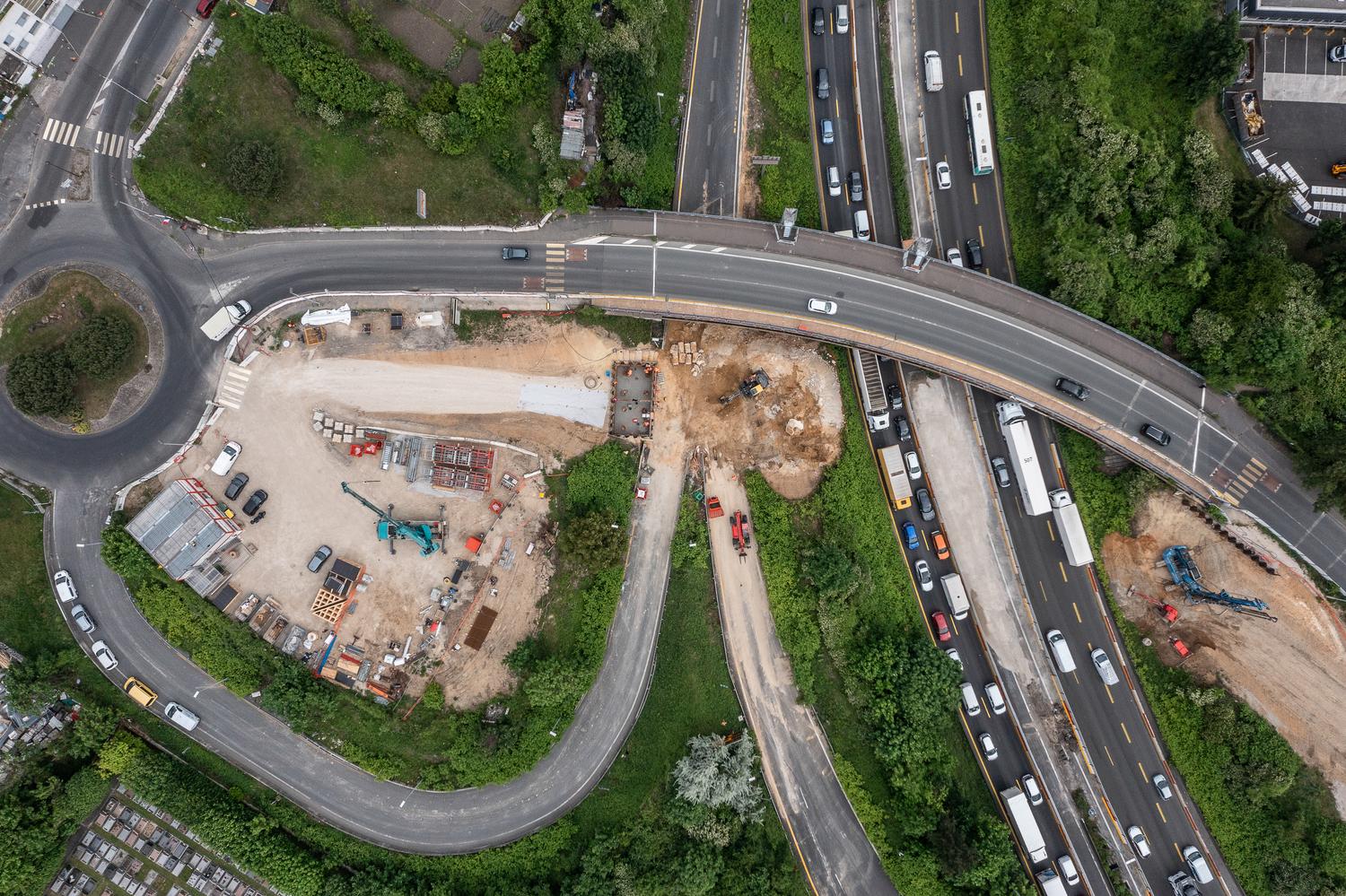 Construction du pont au-dessus de l'A86 © Département de la Seine-Saint-Denis