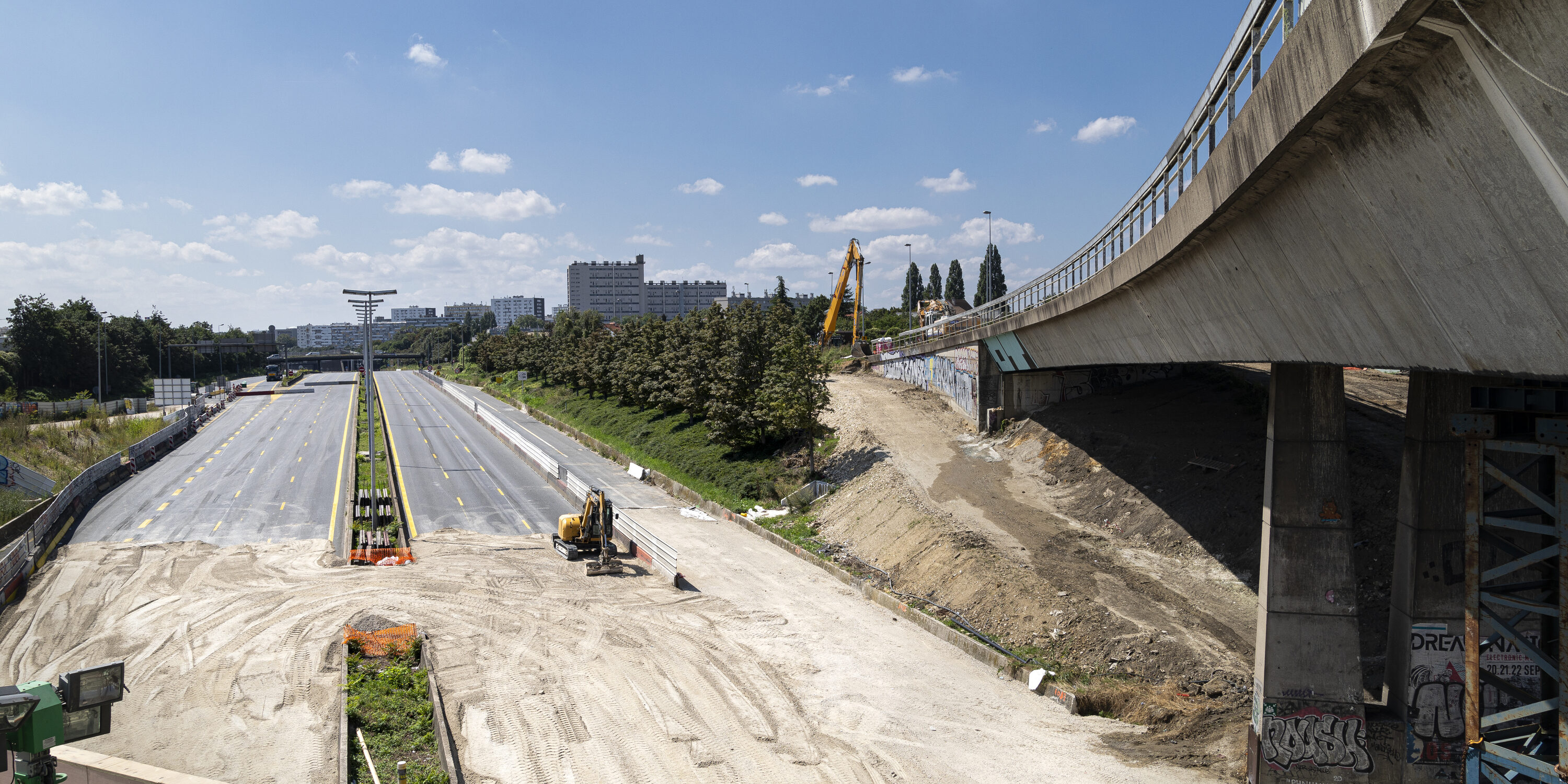 Démolition de la bretelle de l’A186 au-dessus de l’A3 Démolition de la bretelle de l'A186 au-dessus de l'A3