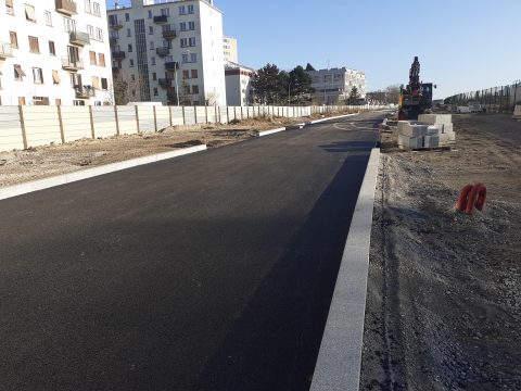 Travaux d'enrobé de l'avenue paysagère