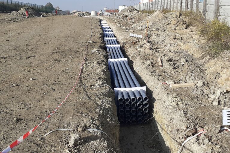 Les travaux de multitubulaire