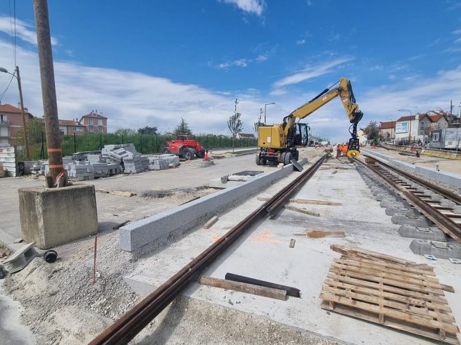 Travaux de construction de la plateforme à Montreuil