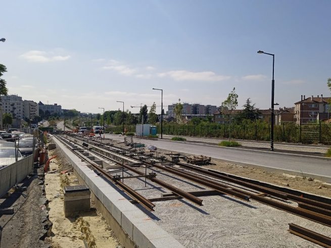 Travaux de construction de la plateforme à Montreuil