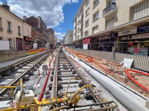 Pose des rails rue Jean-Jaurès