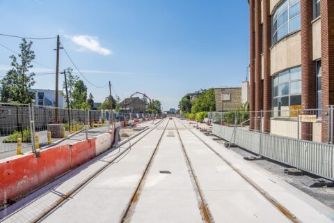 Travaux de pose des rails boulevard Henri Barbusse à Romainville